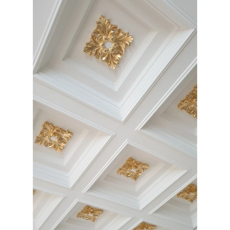 rozeta sufitowa gipsowa R-301 aranżacja